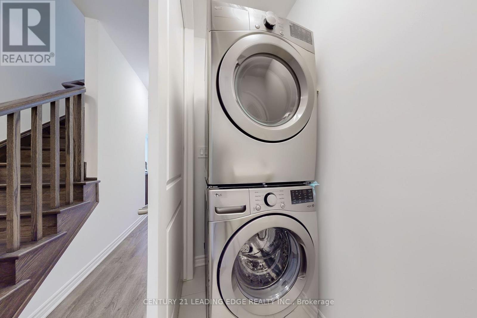 161 Keppel Circle, Brampton, Ontario  L7A 5K5 - Photo 15 - W12488236