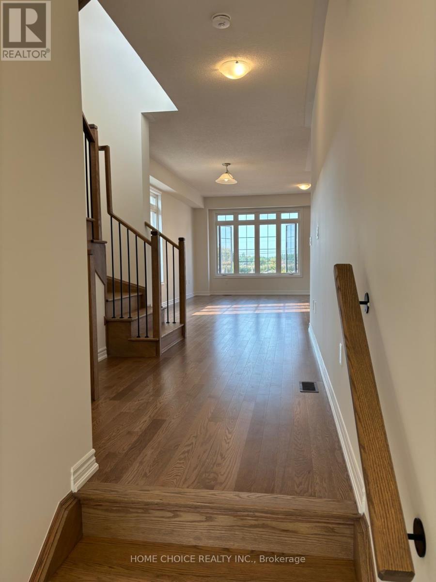 1474 Periwinkle Place, Milton, Ontario  L9T 2X5 - Photo 10 - W12488248