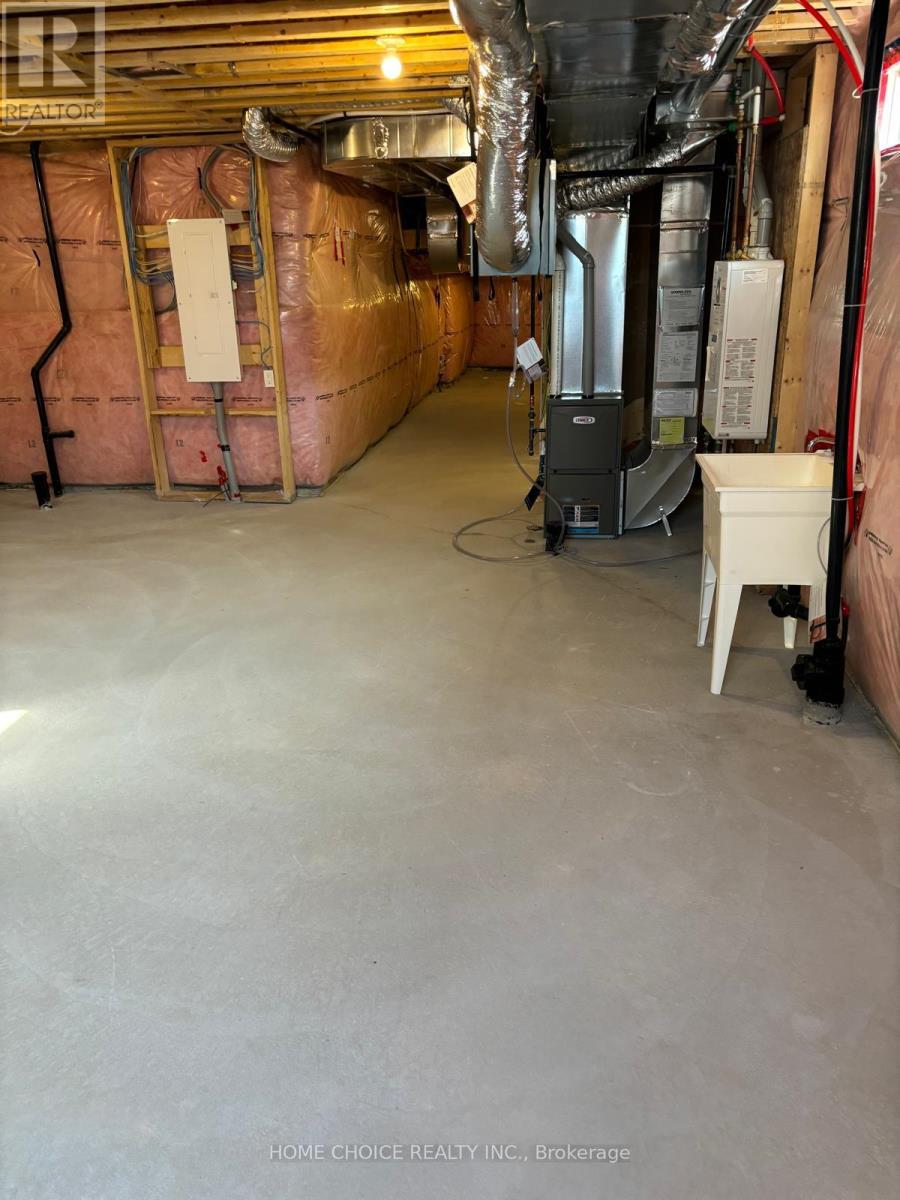 1474 Periwinkle Place, Milton, Ontario  L9T 2X5 - Photo 15 - W12488248