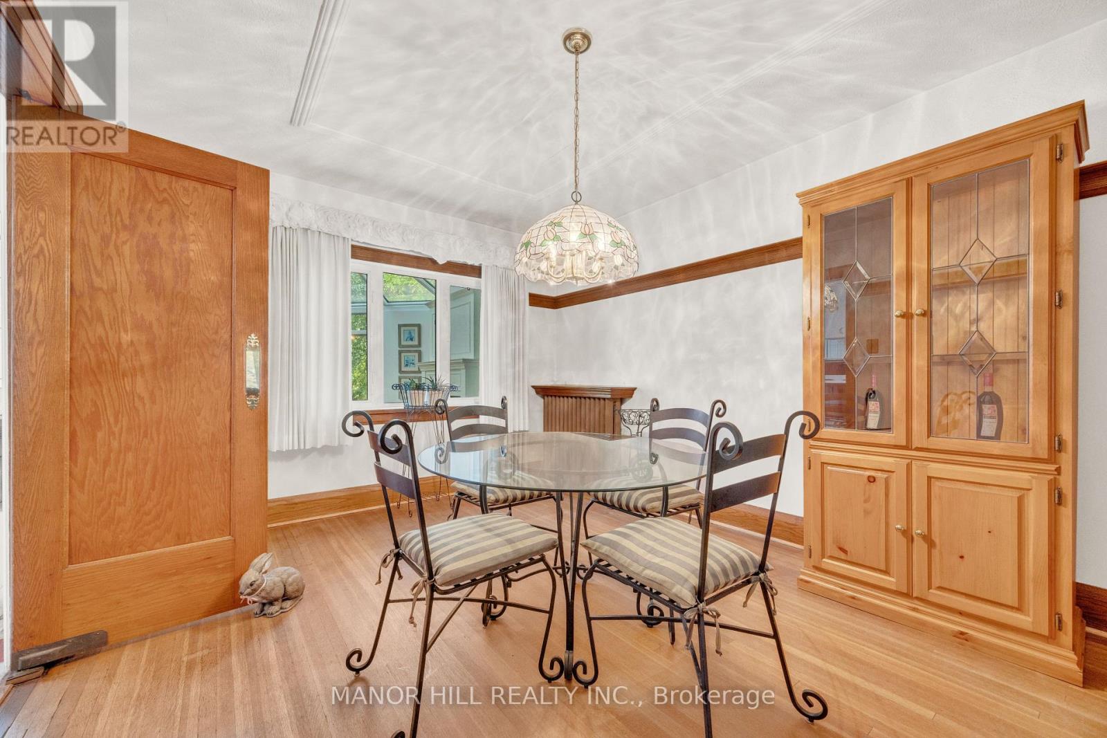 16 Evans Avenue, Toronto, Ontario  M6S 3V6 - Photo 11 - W12488256