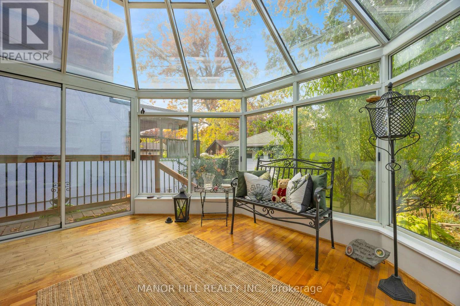 16 Evans Avenue, Toronto, Ontario  M6S 3V6 - Photo 18 - W12488256