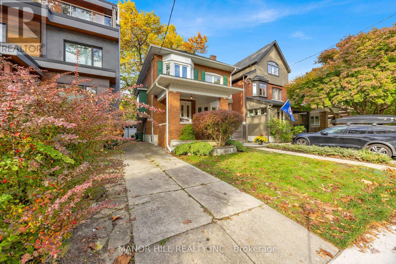 16 Evans Avenue, Toronto, Ontario  M6S 3V6 - Photo 2 - W12488256