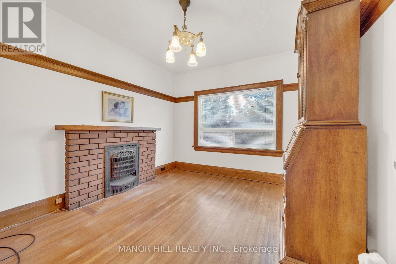 16 Evans Avenue, Toronto, Ontario  M6S 3V6 - Photo 24 - W12488256