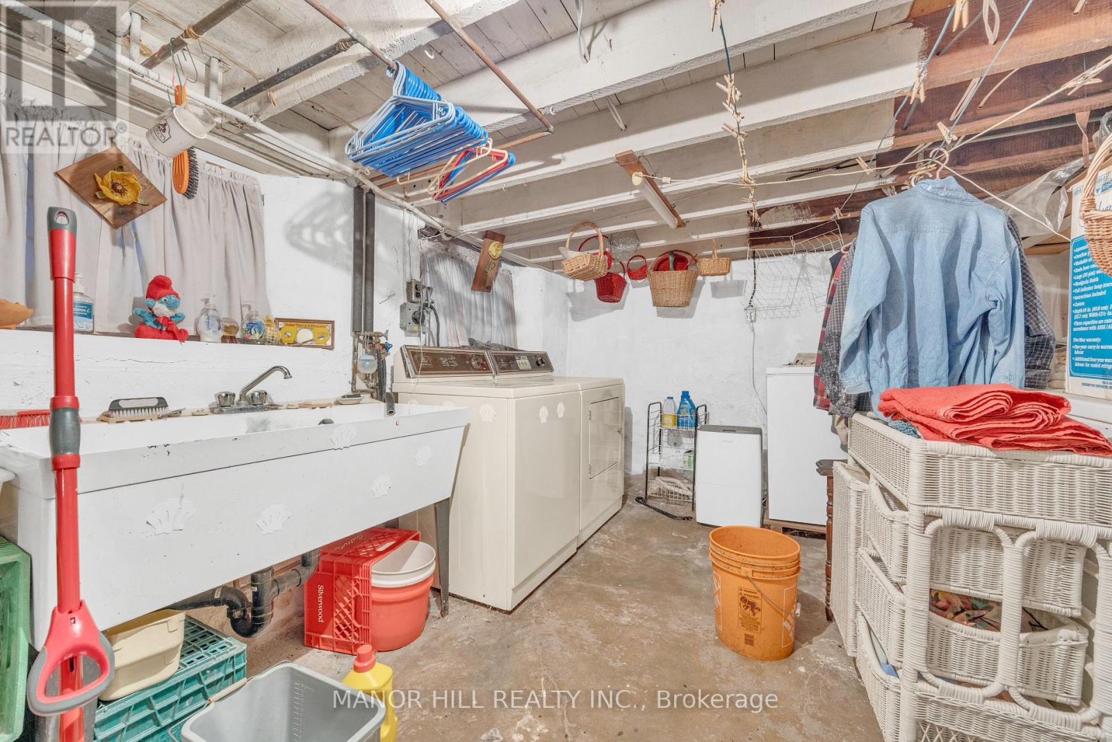 16 Evans Avenue, Toronto, Ontario  M6S 3V6 - Photo 27 - W12488256