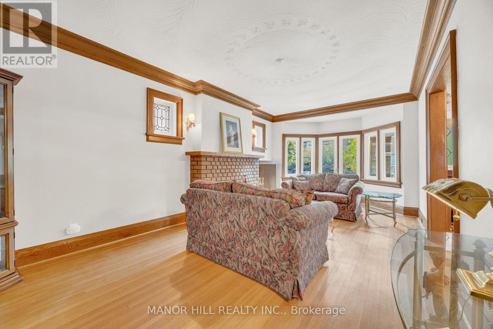 16 Evans Avenue, Toronto, Ontario  M6S 3V6 - Photo 9 - W12488256