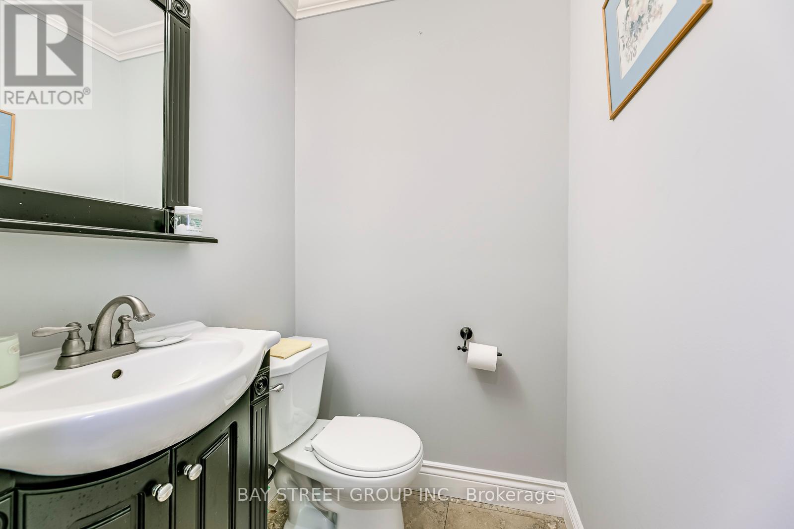 1118 Beechnut Road, Oakville, Ontario  L6J 7P1 - Photo 18 - W12488258