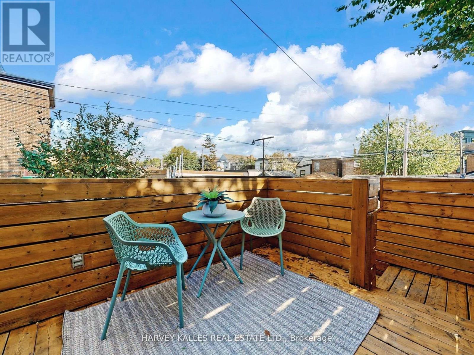 211 Rosemount Avenue, Toronto, Ontario  M6H 2N2 - Photo 37 - W12488264