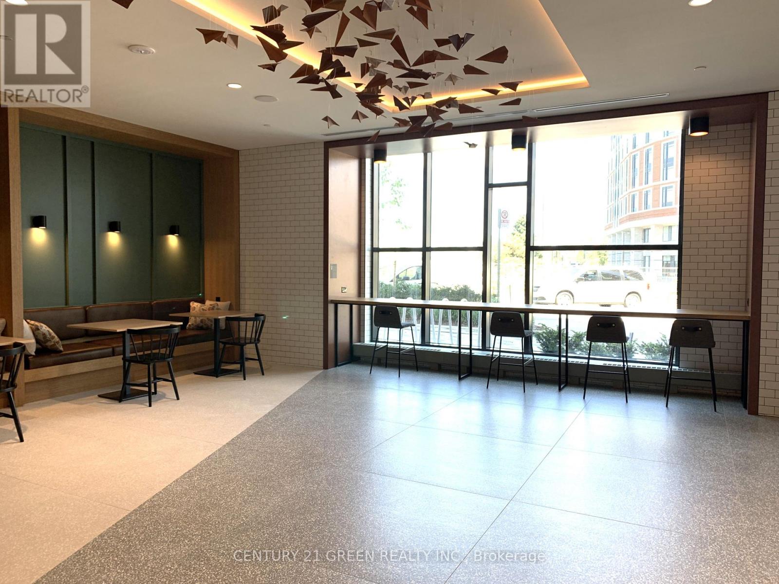 2013 - 2495 Eglinton Avenue W, Toronto, Ontario  M9B 6J7 - Photo 12 - W12488326