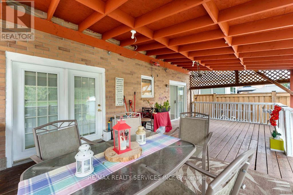 12 Nuttall Street, Brampton, Ontario  L6S 4W3 - Photo 48 - W12488344