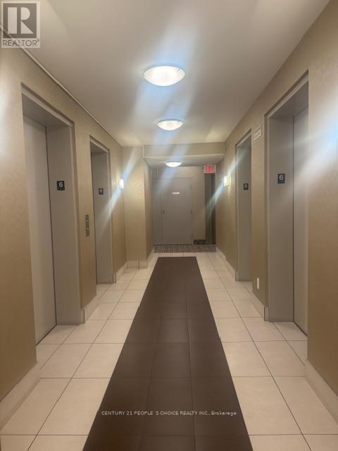 603 - 225 Webb Drive, Mississauga, Ontario  L5B 4P2 - Photo 6 - W12488388