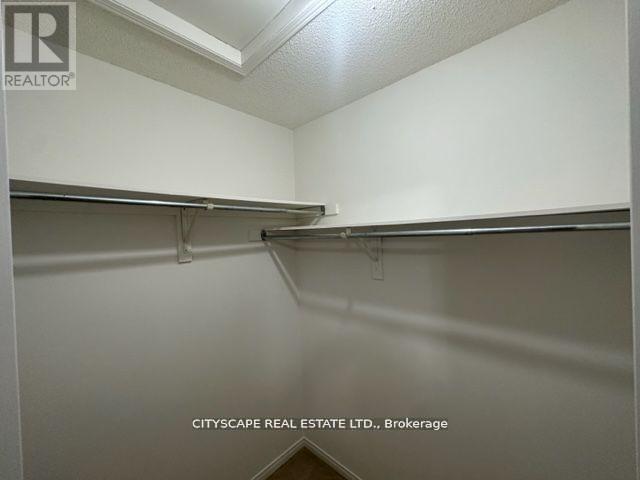 7565 Black Walnut Trail, Mississauga, Ontario  L5N 8A9 - Photo 31 - W12488390