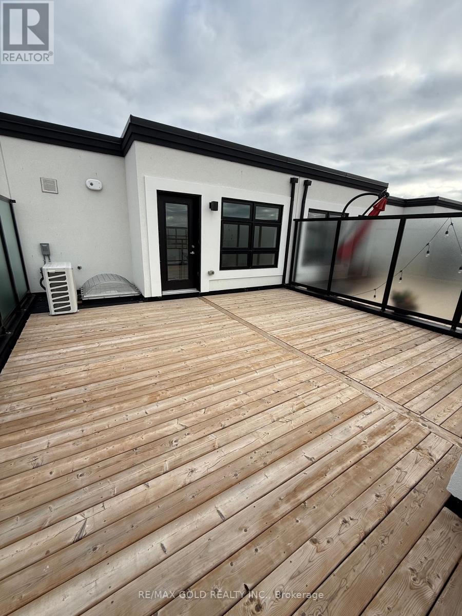 105 - 1581 Rose Way, Milton, Ontario  L9T 7E7 - Photo 11 - W12488420