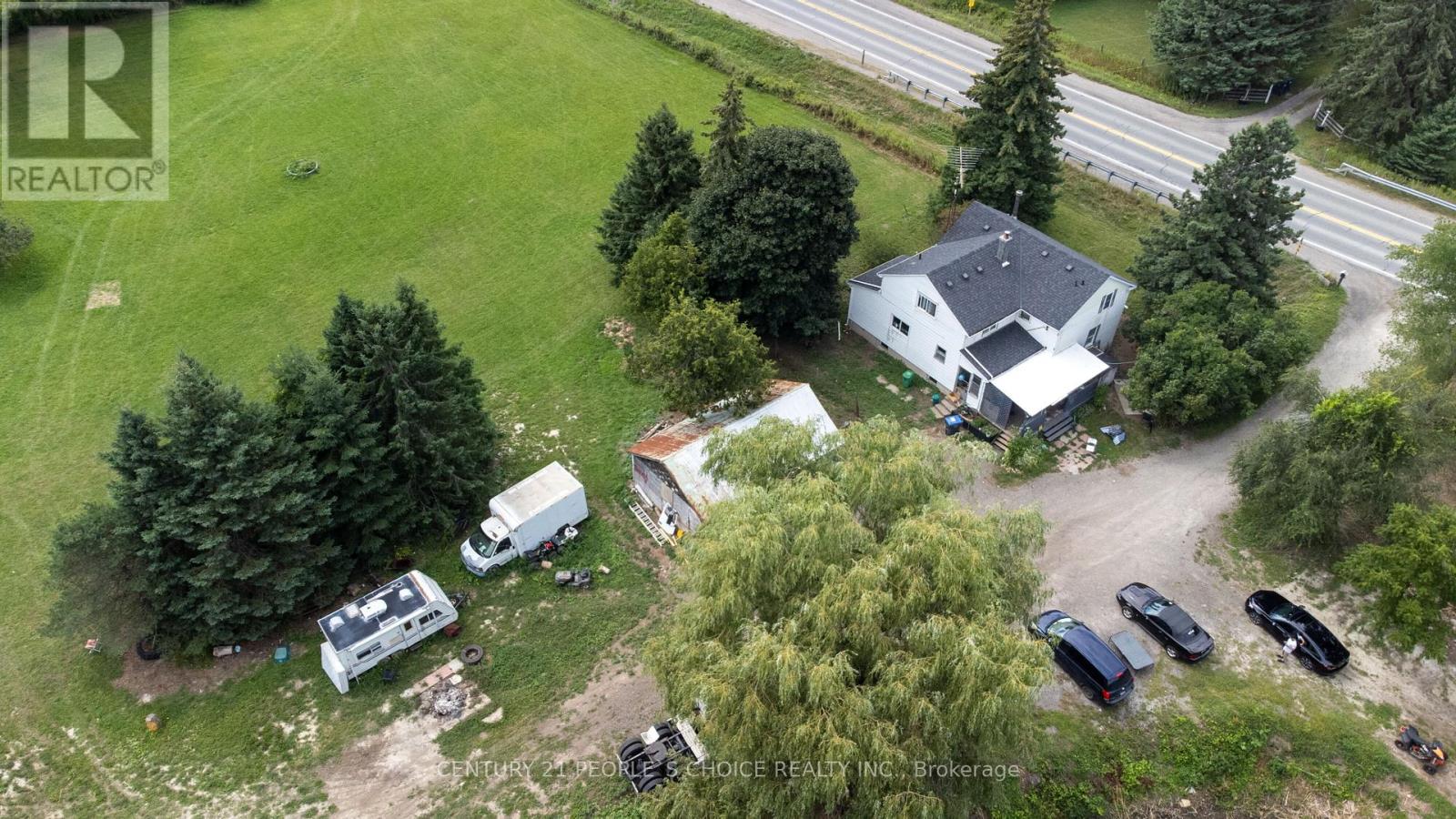 4037 Charleston Side Road, Caledon, Ontario  L7K 0P1 - Photo 5 - W12488448