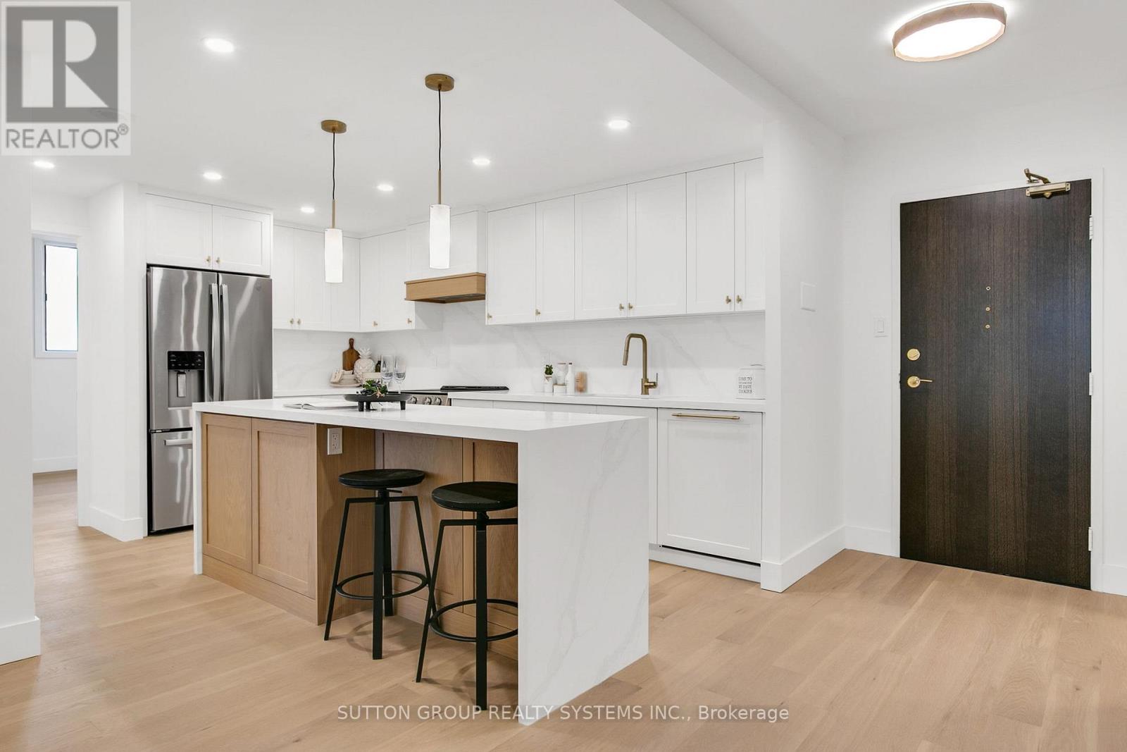 2107 - 820 Burnhamthorpe Road, Toronto, Ontario  M9C 4W2 - Photo 14 - W12488456