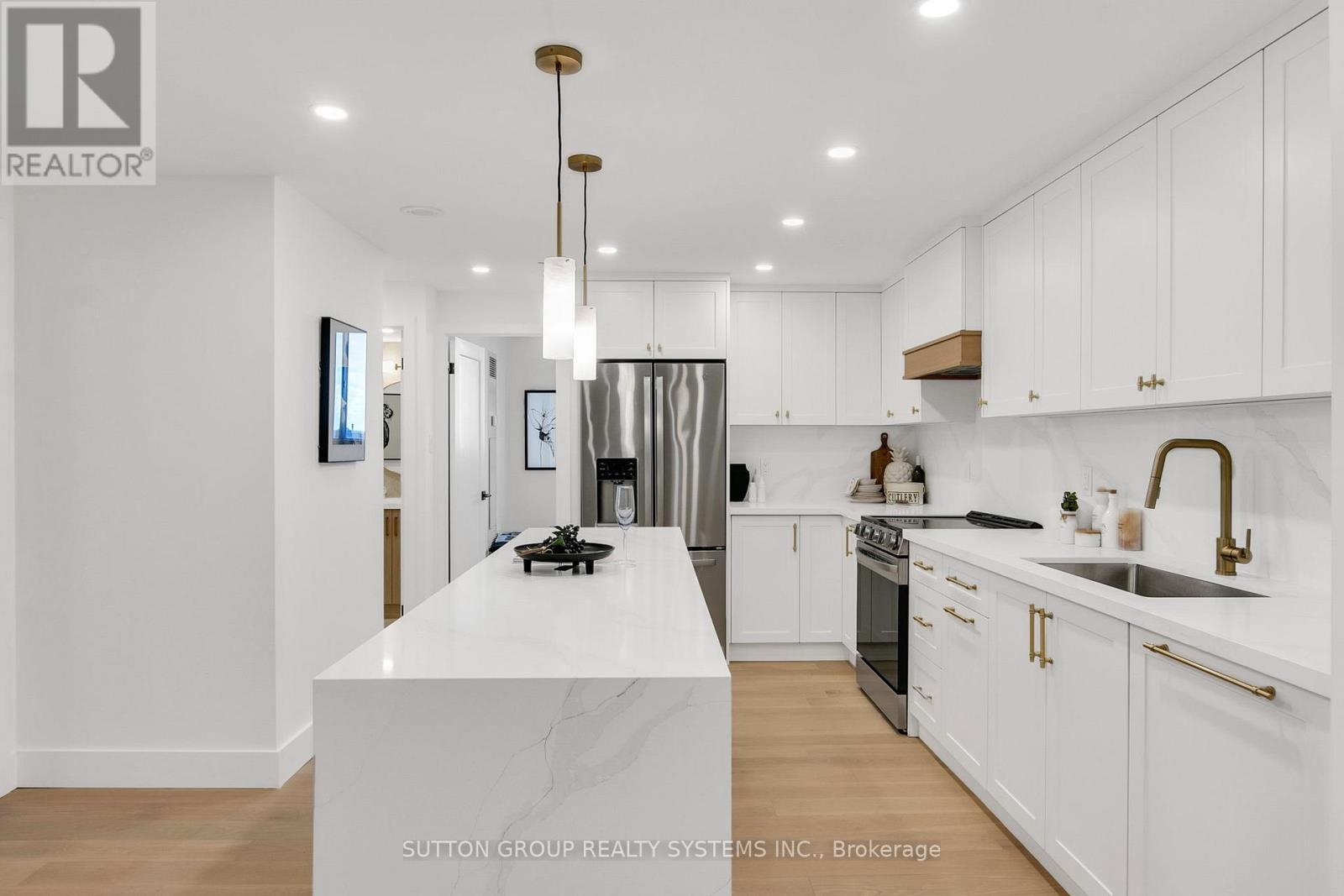 2107 - 820 Burnhamthorpe Road, Toronto, Ontario  M9C 4W2 - Photo 15 - W12488456