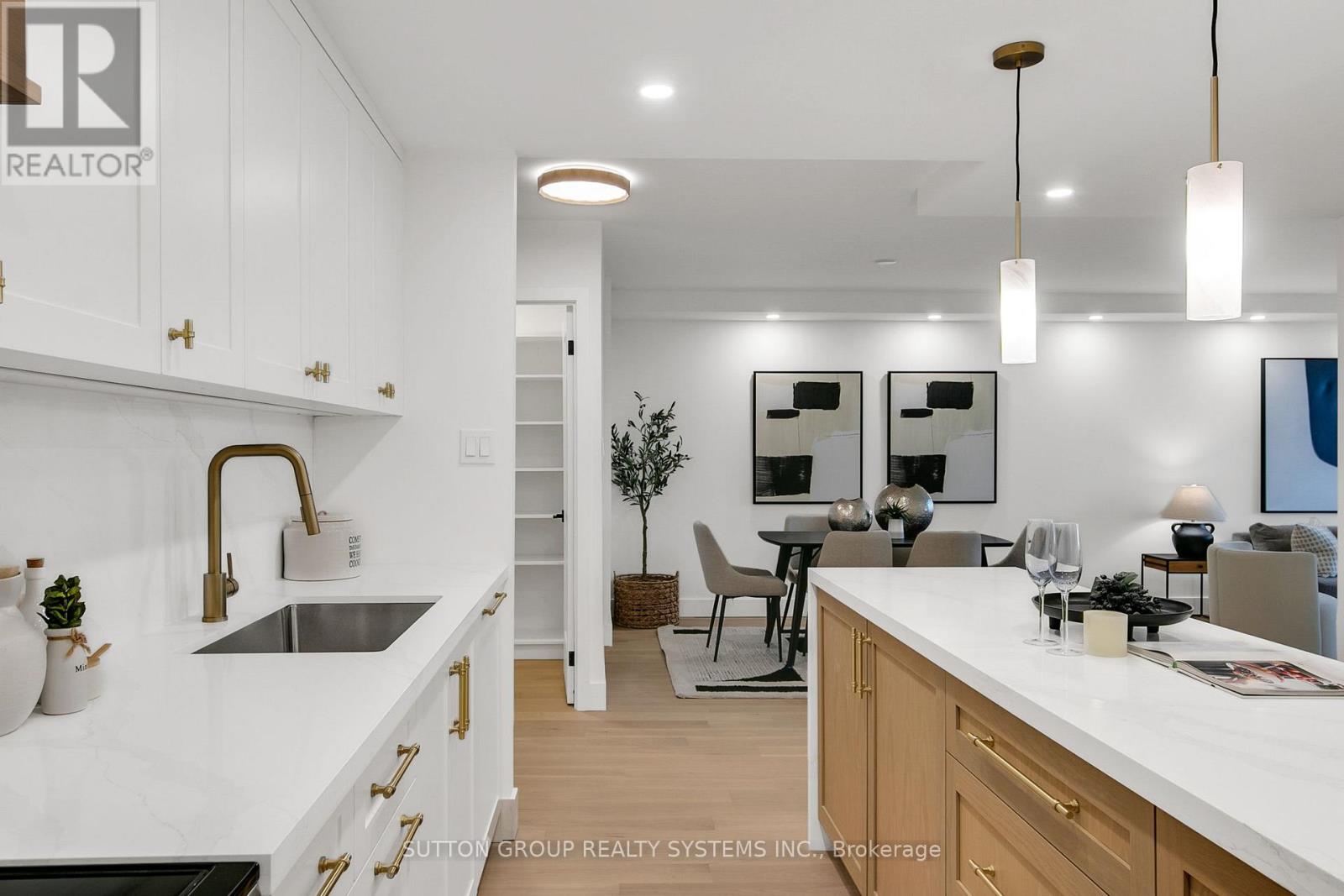 2107 - 820 Burnhamthorpe Road, Toronto, Ontario  M9C 4W2 - Photo 18 - W12488456