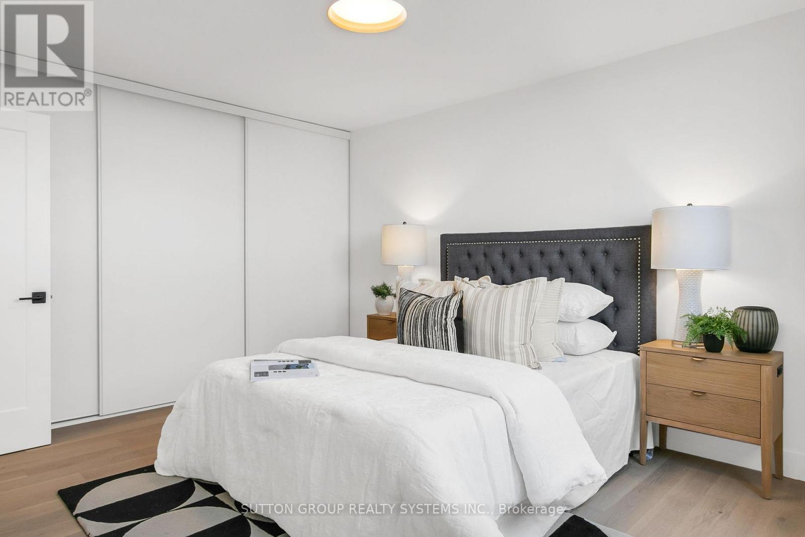 2107 - 820 Burnhamthorpe Road, Toronto, Ontario  M9C 4W2 - Photo 21 - W12488456