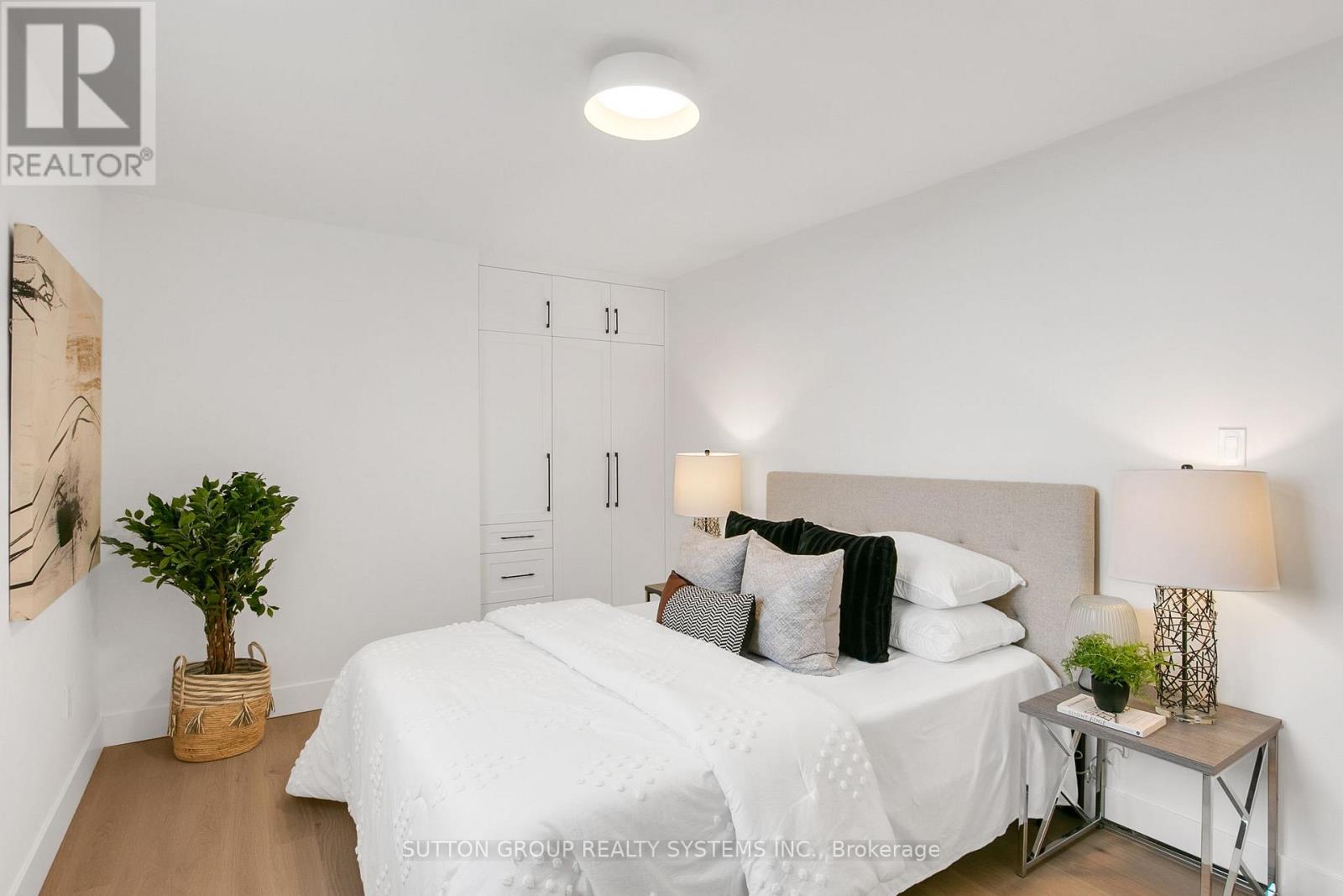 2107 - 820 Burnhamthorpe Road, Toronto, Ontario  M9C 4W2 - Photo 26 - W12488456