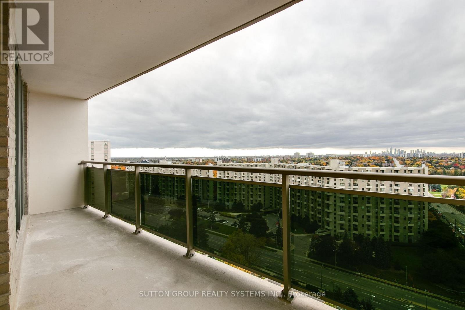 2107 - 820 Burnhamthorpe Road, Toronto, Ontario  M9C 4W2 - Photo 29 - W12488456