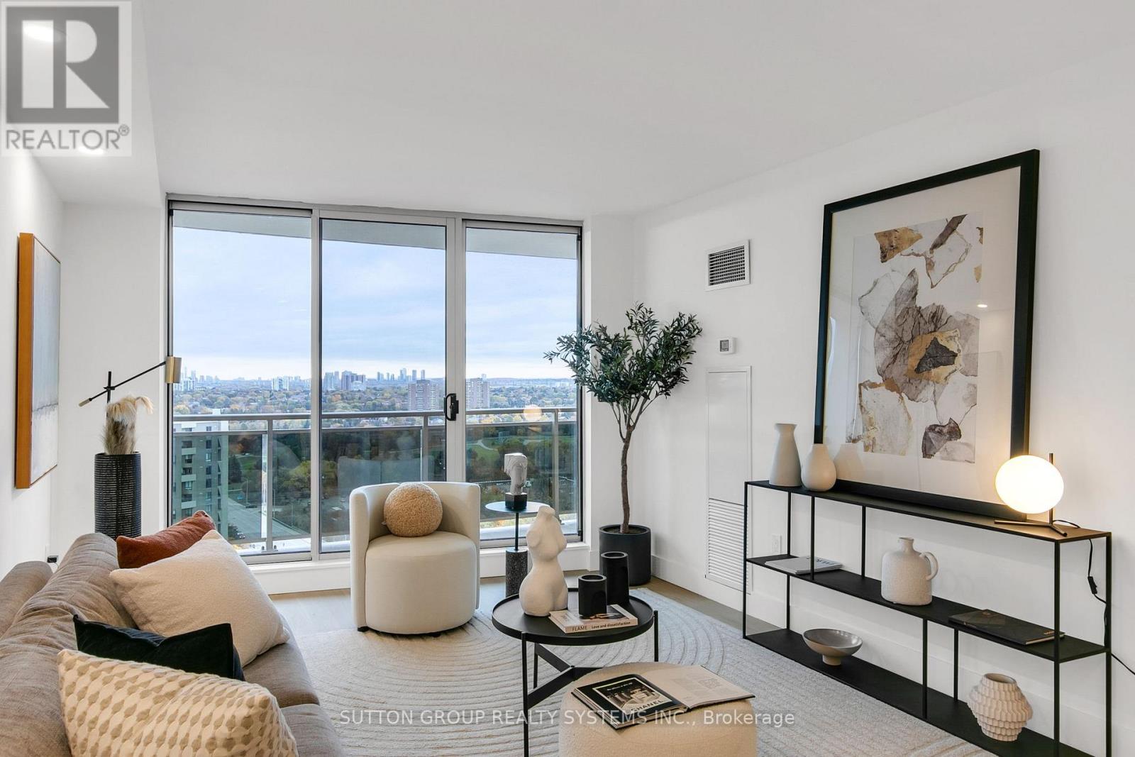 2107 - 820 Burnhamthorpe Road, Toronto, Ontario  M9C 4W2 - Photo 8 - W12488456