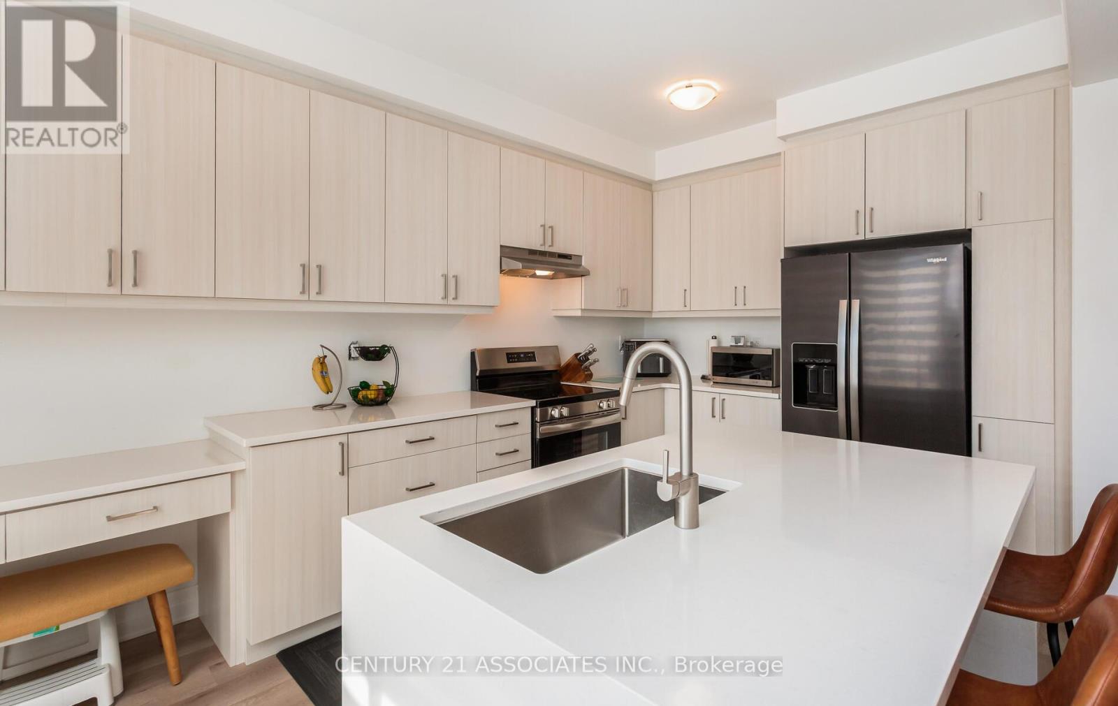 1796 Thames Circle, Milton, Ontario  L9E 1Y9 - Photo 19 - W12488464