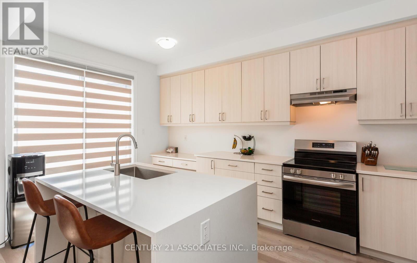 1796 Thames Circle, Milton, Ontario  L9E 1Y9 - Photo 21 - W12488464