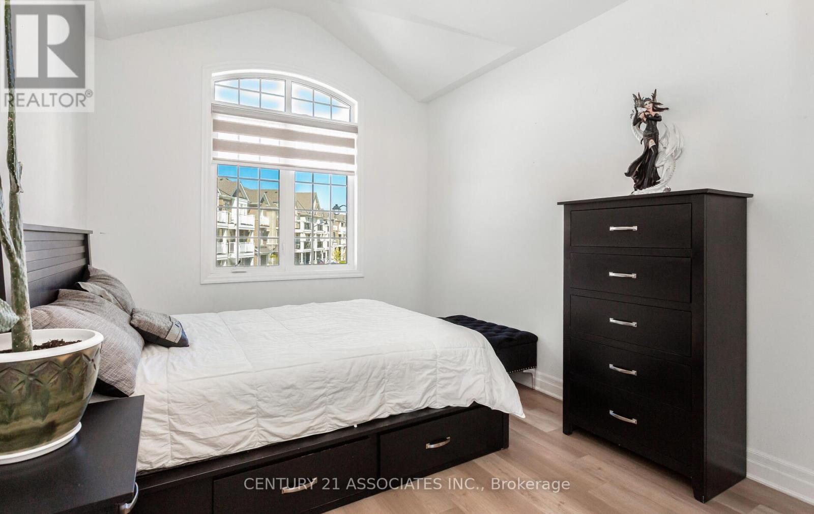 1796 Thames Circle, Milton, Ontario  L9E 1Y9 - Photo 39 - W12488464