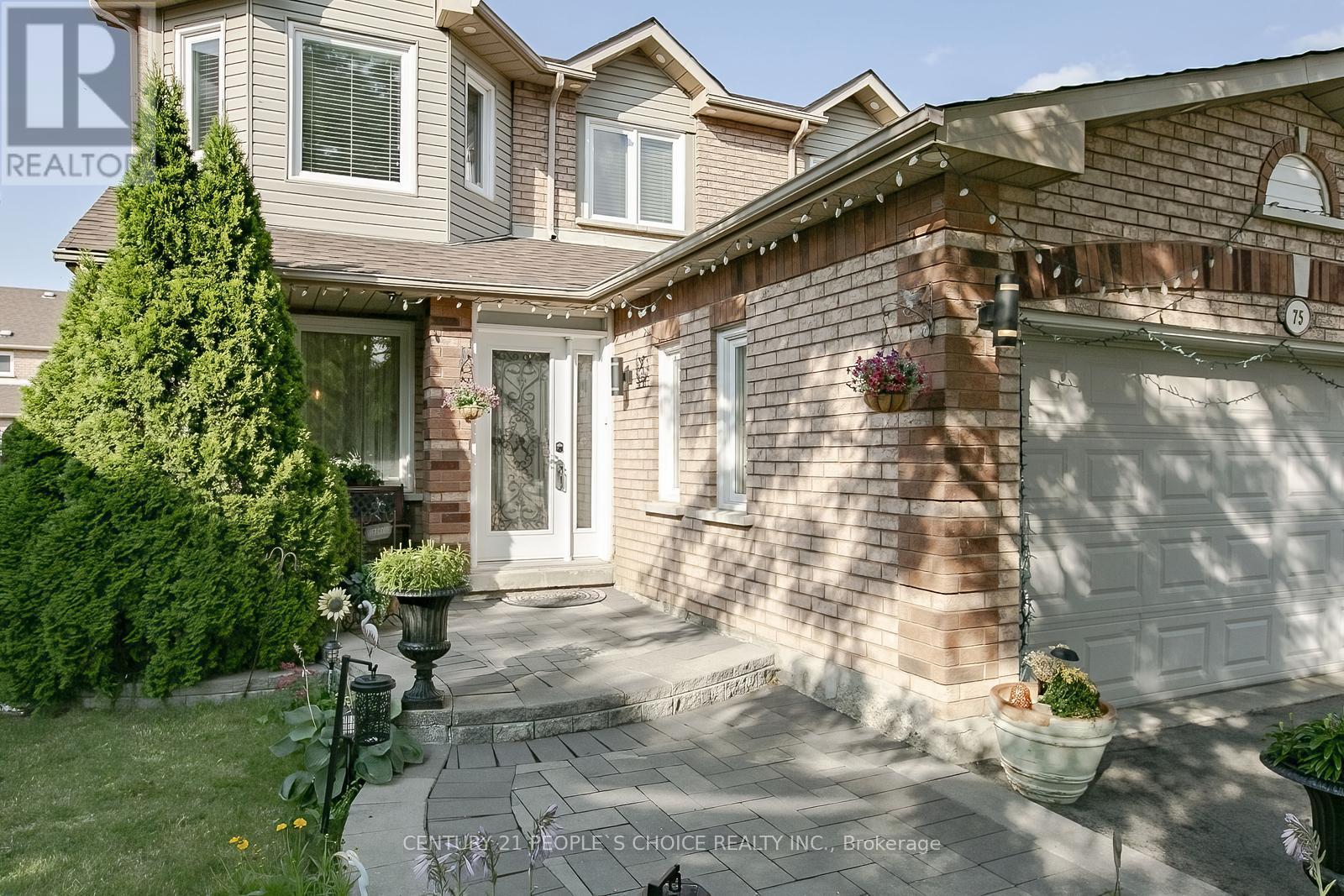 Upper - 75 Letty Avenue, Brampton, Ontario  L6Y 4T1 - Photo 3 - W12488512