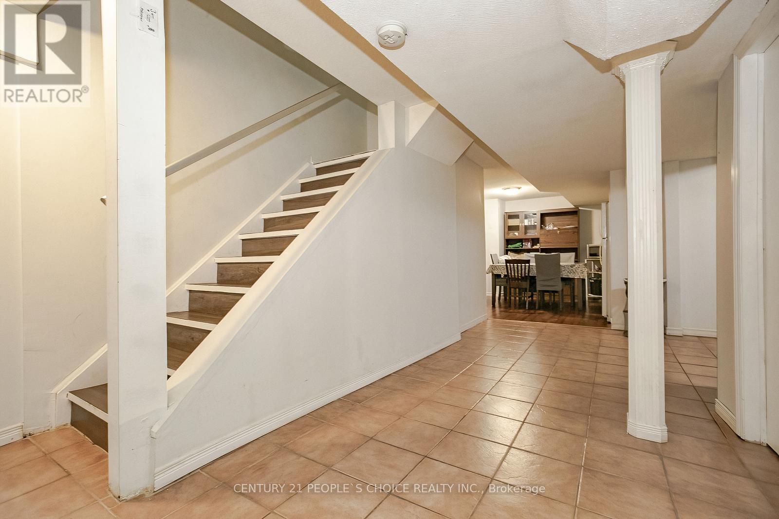 Upper - 75 Letty Avenue, Brampton, Ontario  L6Y 4T1 - Photo 37 - W12488512