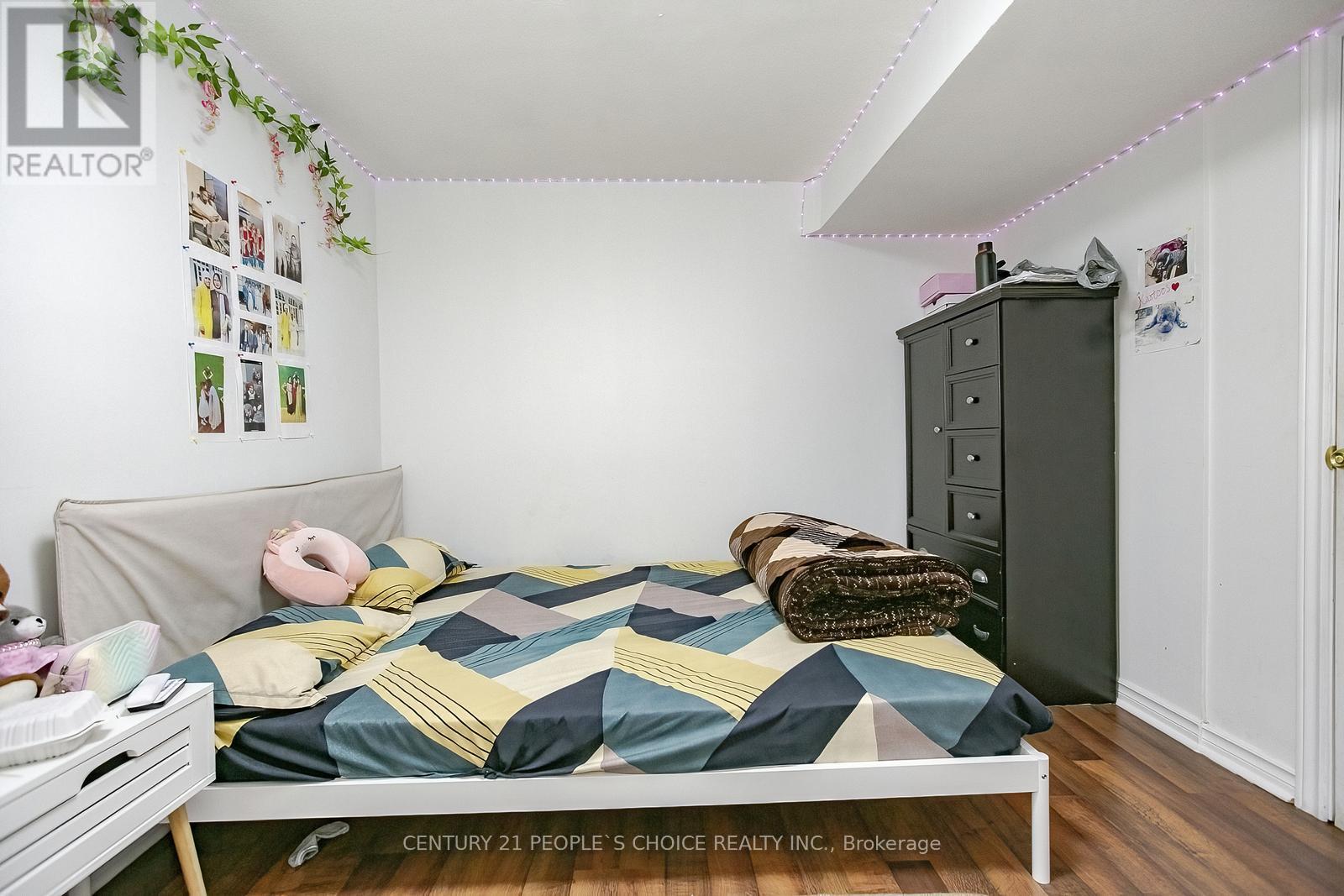 Upper - 75 Letty Avenue, Brampton, Ontario  L6Y 4T1 - Photo 39 - W12488512