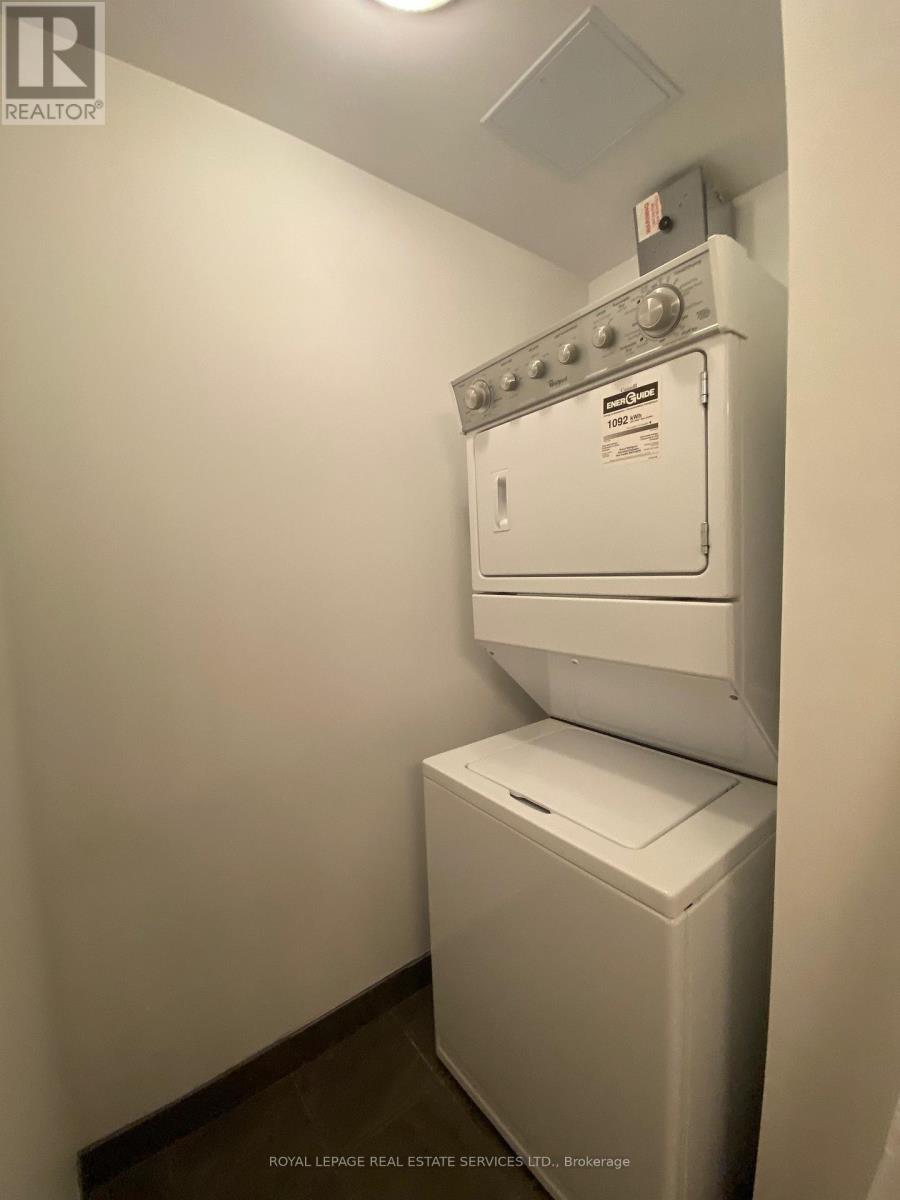 303 - 2490 Old Bronte Road, Oakville, Ontario  L6M 4Y2 - Photo 11 - W12488514