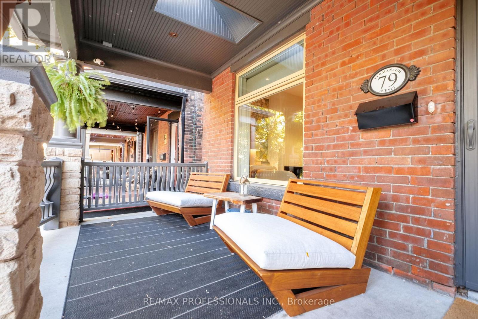 79 Fermanagh Avenue, Toronto, Ontario  M6R 1M1 - Photo 2 - W12488528