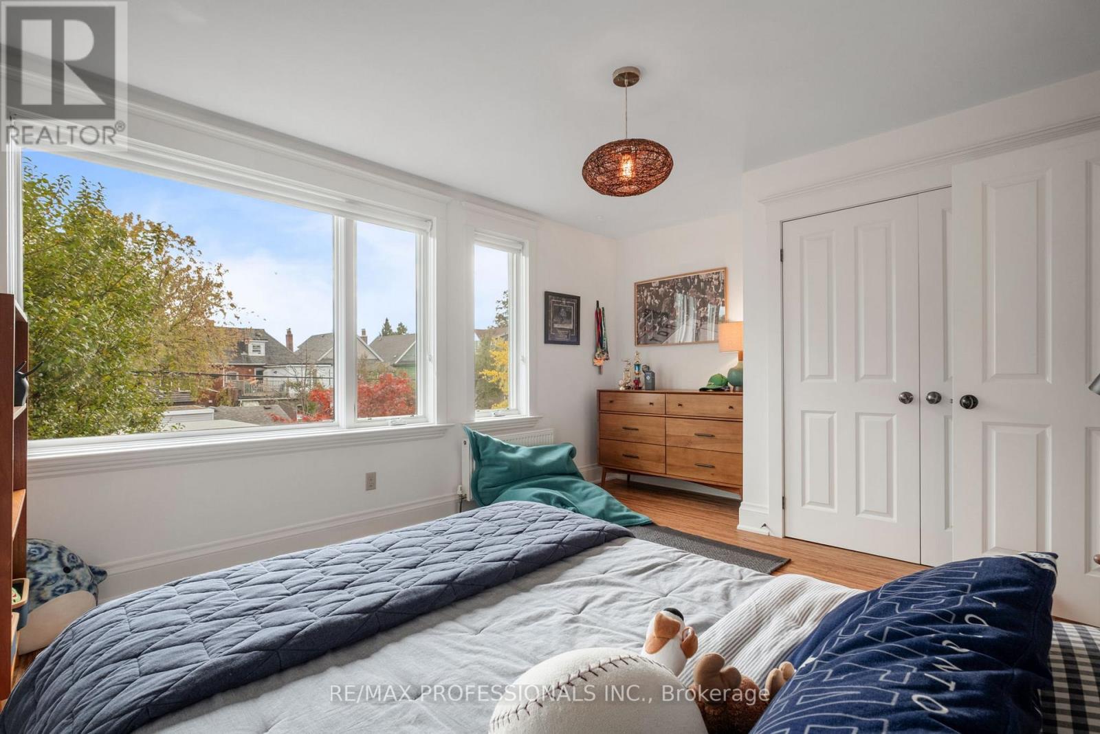 79 Fermanagh Avenue, Toronto, Ontario  M6R 1M1 - Photo 23 - W12488528