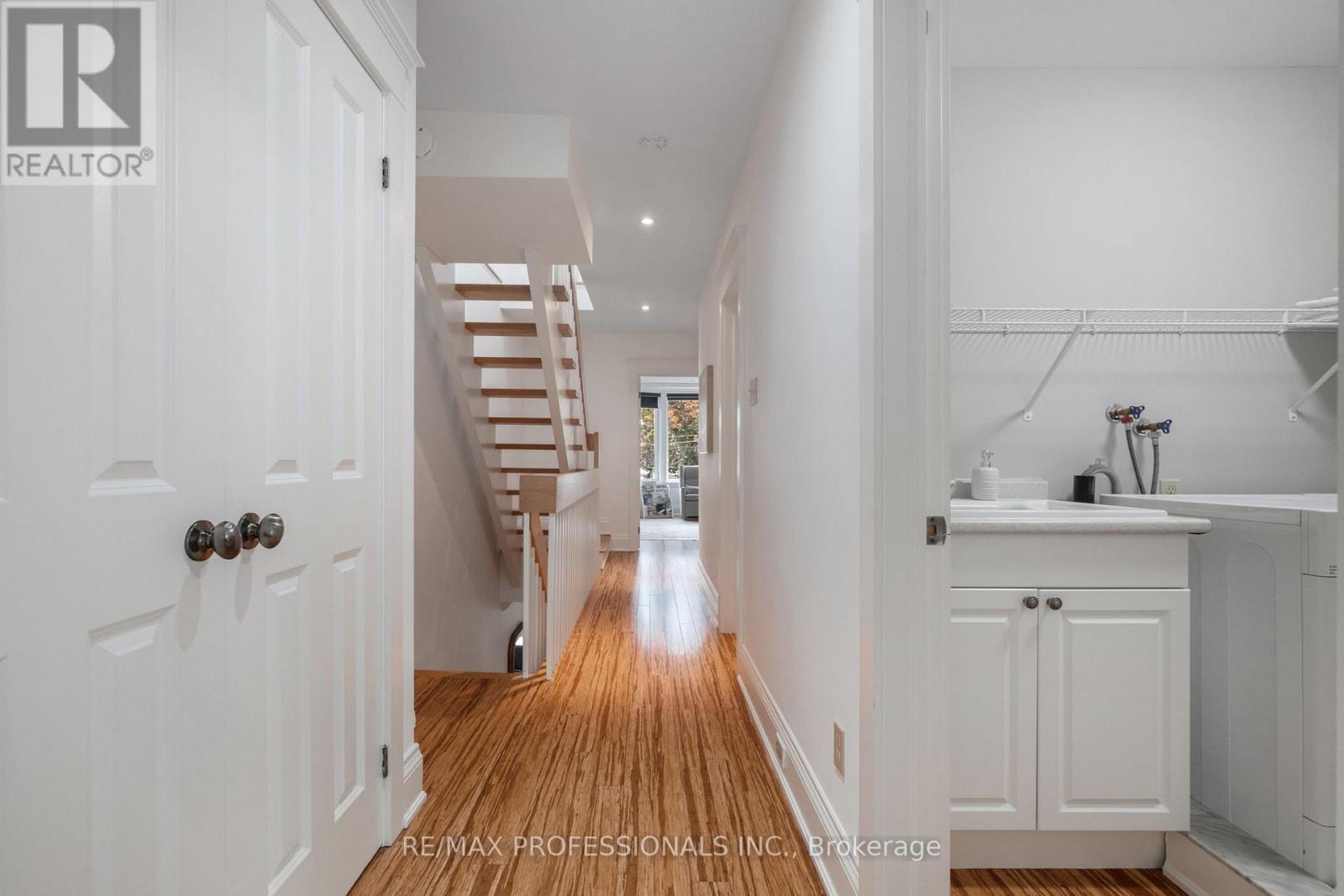 79 Fermanagh Avenue, Toronto, Ontario  M6R 1M1 - Photo 26 - W12488528