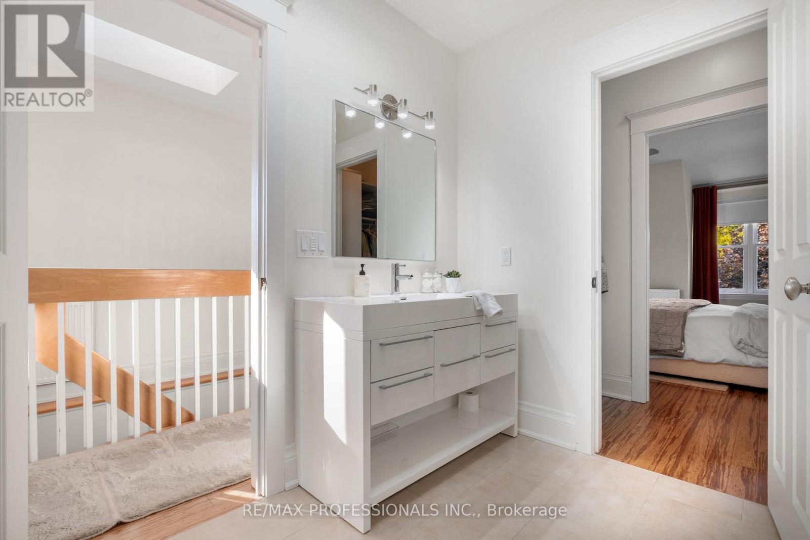 79 Fermanagh Avenue, Toronto, Ontario  M6R 1M1 - Photo 44 - W12488528