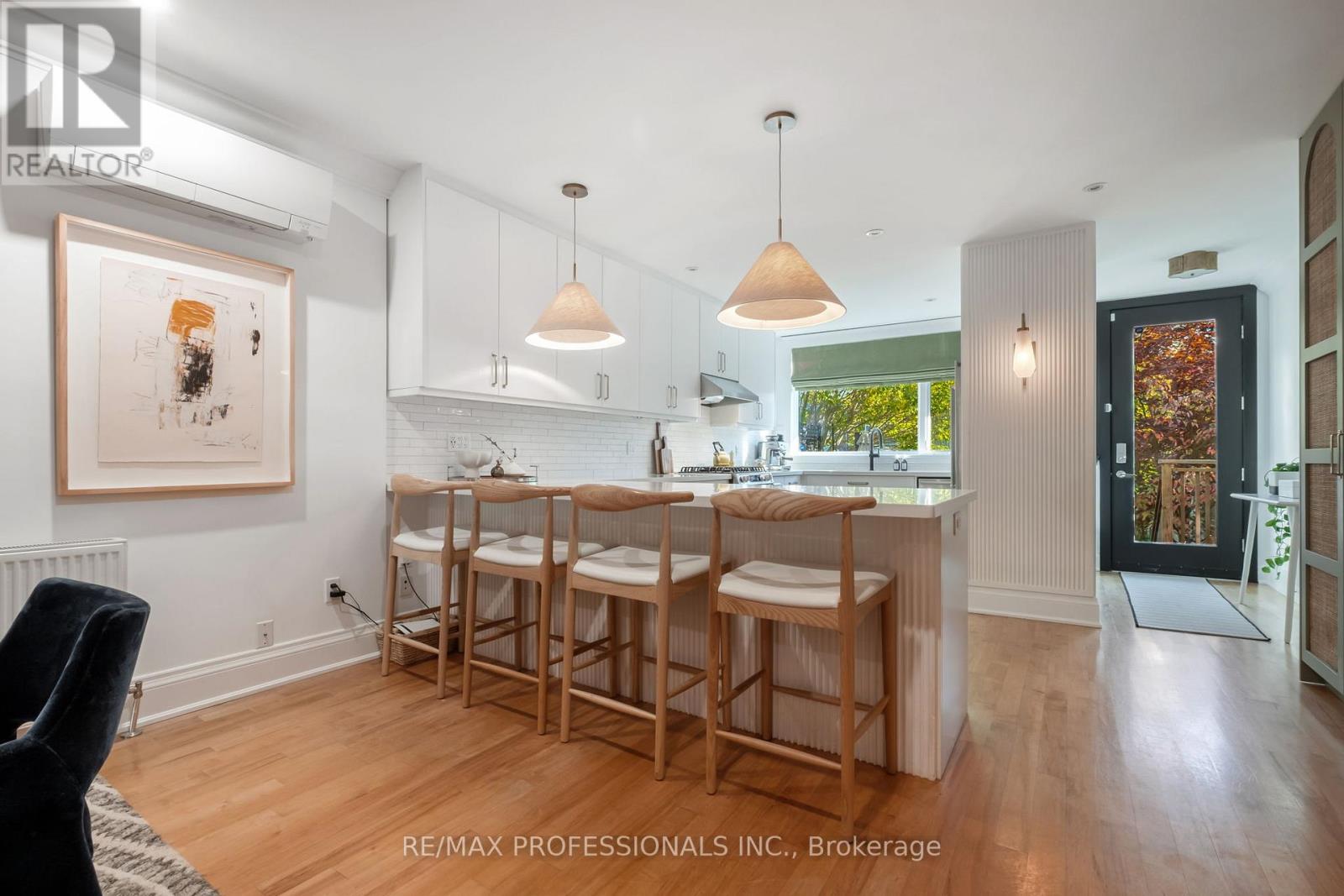 79 Fermanagh Avenue, Toronto, Ontario  M6R 1M1 - Photo 9 - W12488528