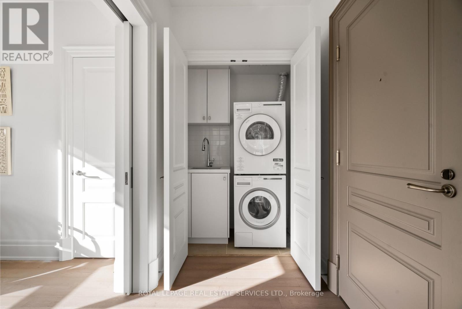 504 - 4 The Kingsway, Toronto, Ontario  M8X 2T1 - Photo 29 - W12488540