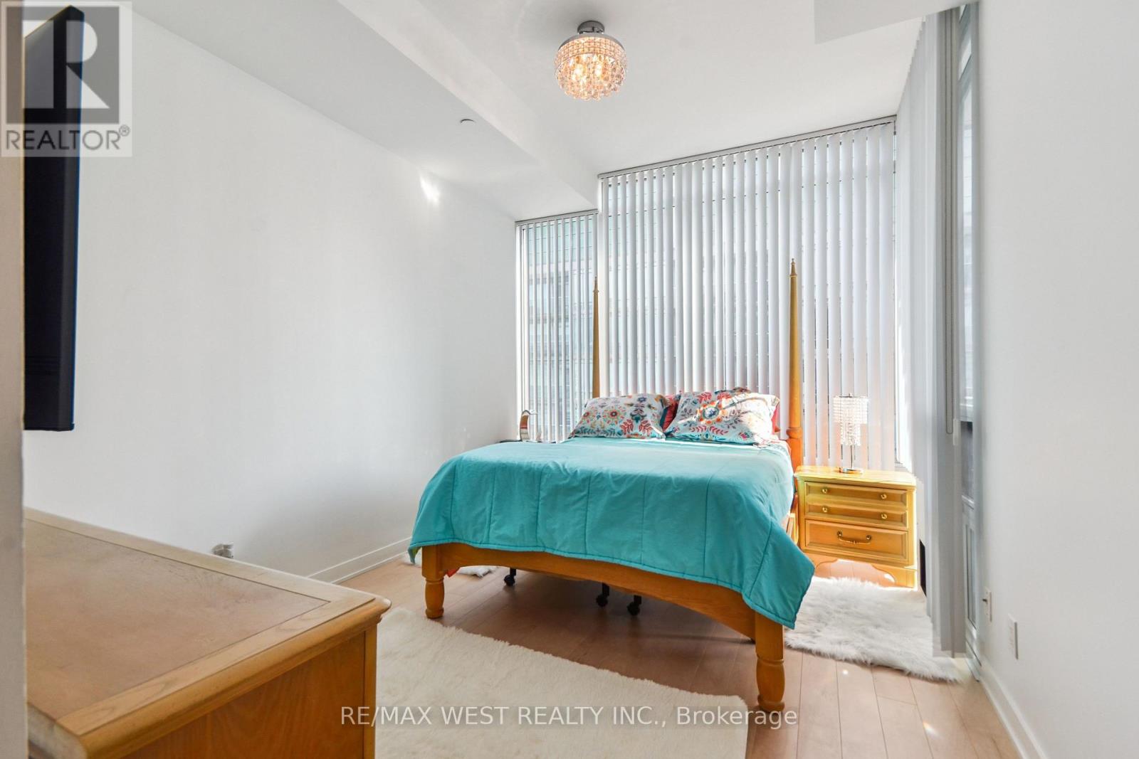 2906 - 88 Park Lawn Road, Toronto, Ontario  M8Y 0B5 - Photo 8 - W12488544
