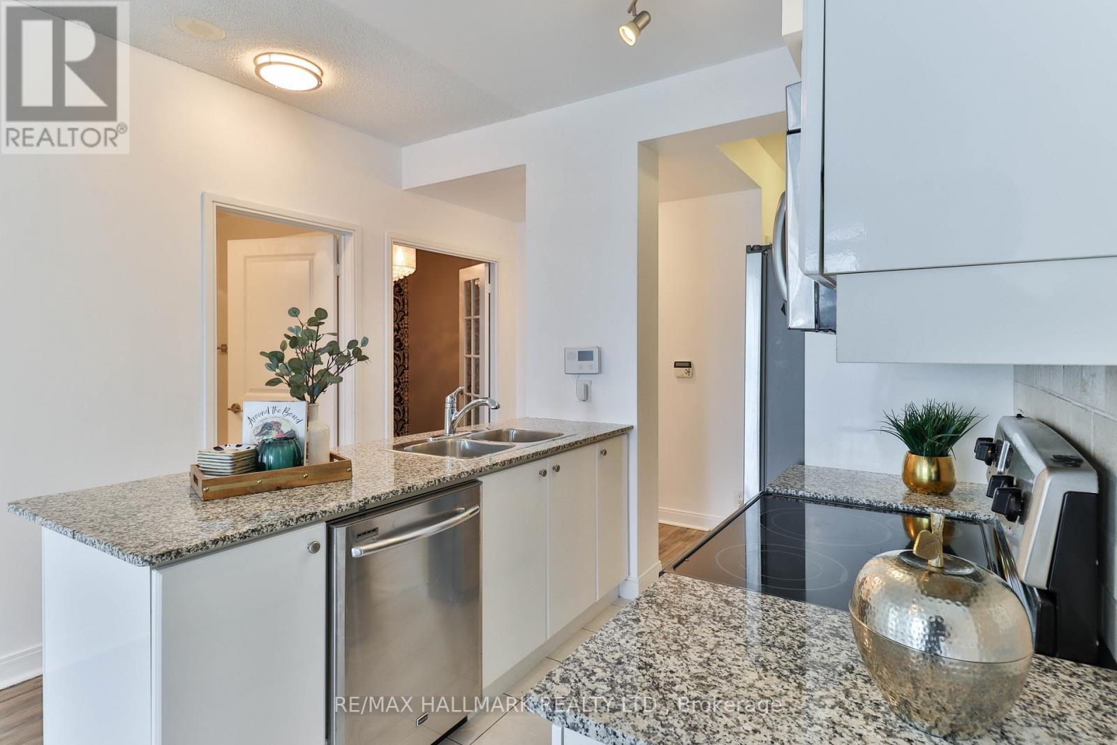 511 - 80 Absolute Avenue, Mississauga, Ontario  L4Z 0A5 - Photo 6 - W12488584