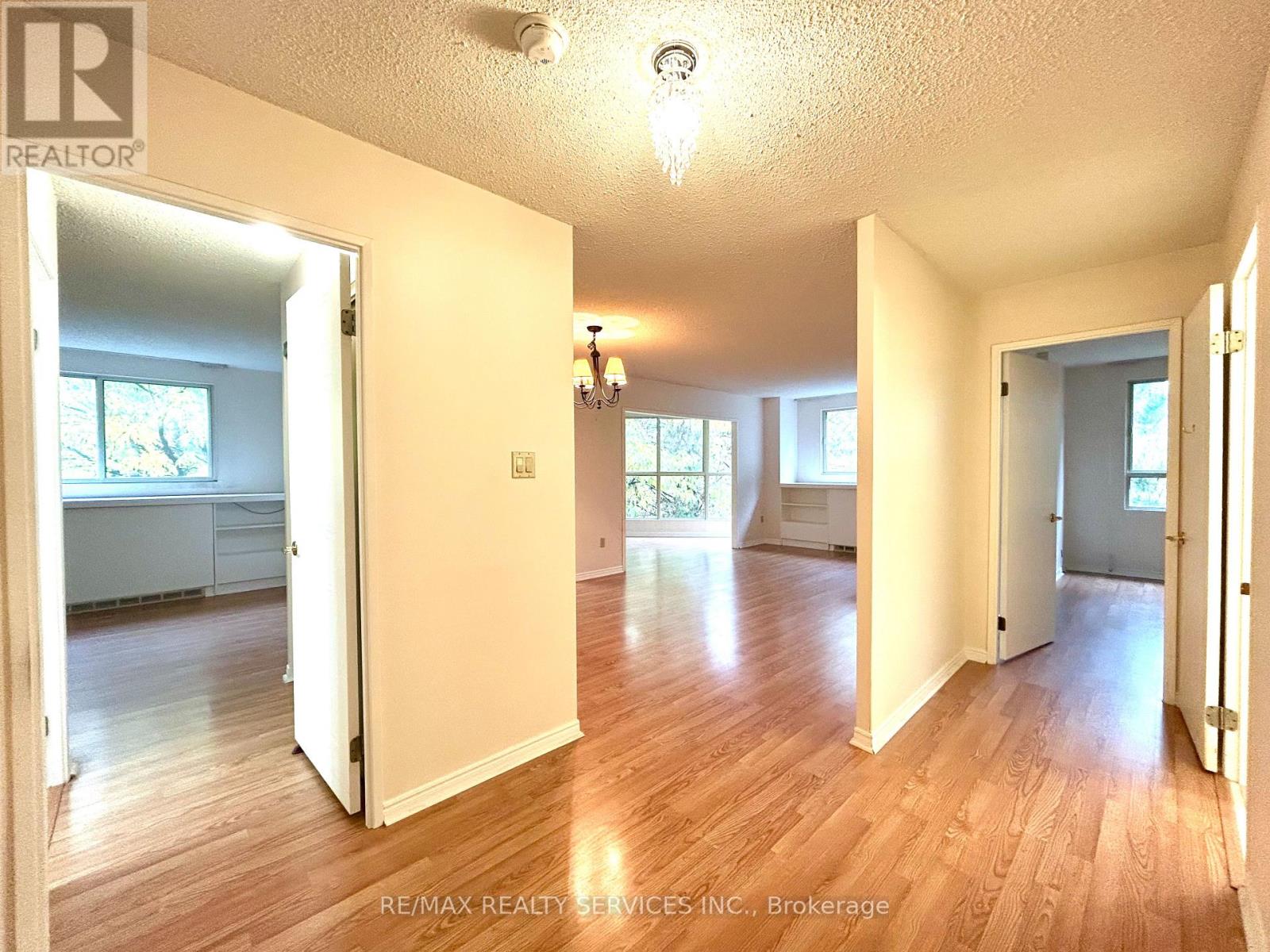 308 - 8351 Mclaughlin Road, Brampton, Ontario  L6Y 4H8 - Photo 4 - W12488592