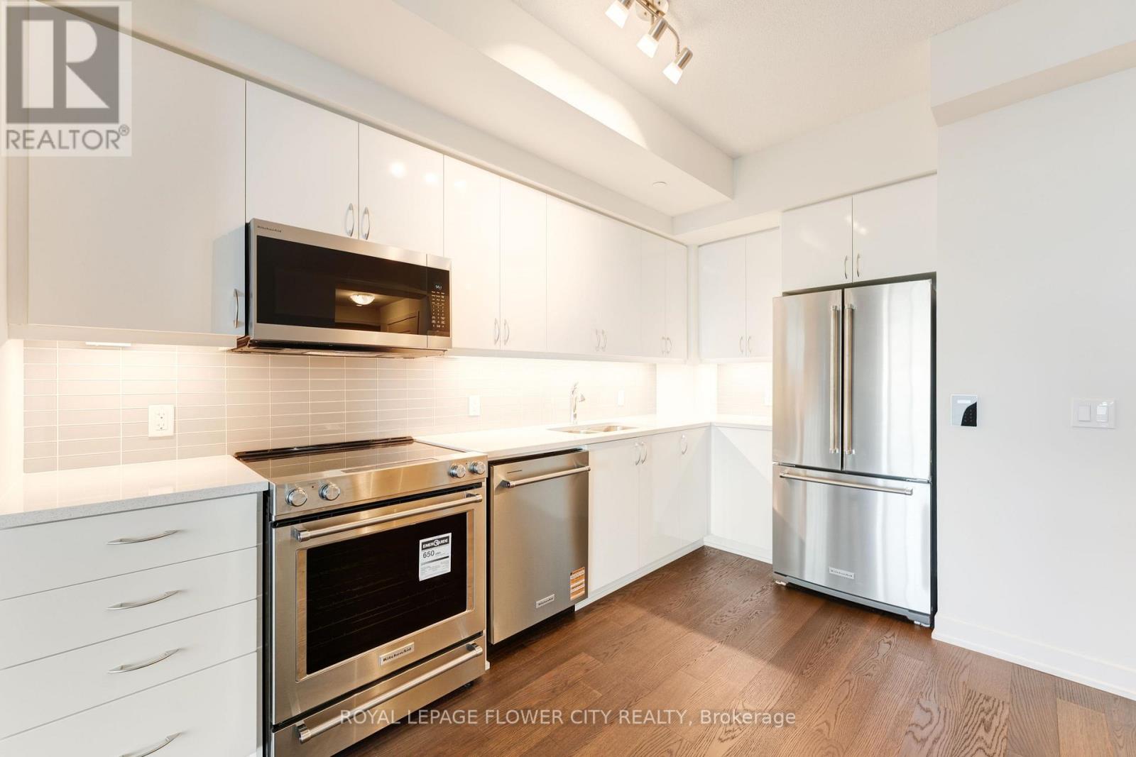 Ph404 - 38 Annie Craig Drive, Toronto, Ontario  M8V 0G9 - Photo 17 - W12488600