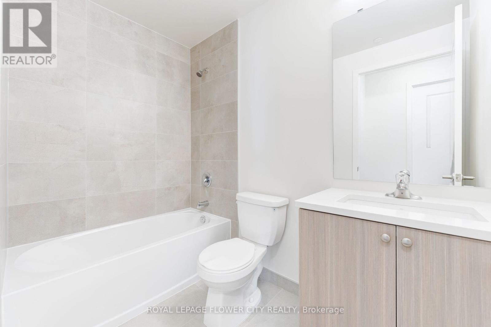 Ph404 - 38 Annie Craig Drive, Toronto, Ontario  M8V 0G9 - Photo 26 - W12488600