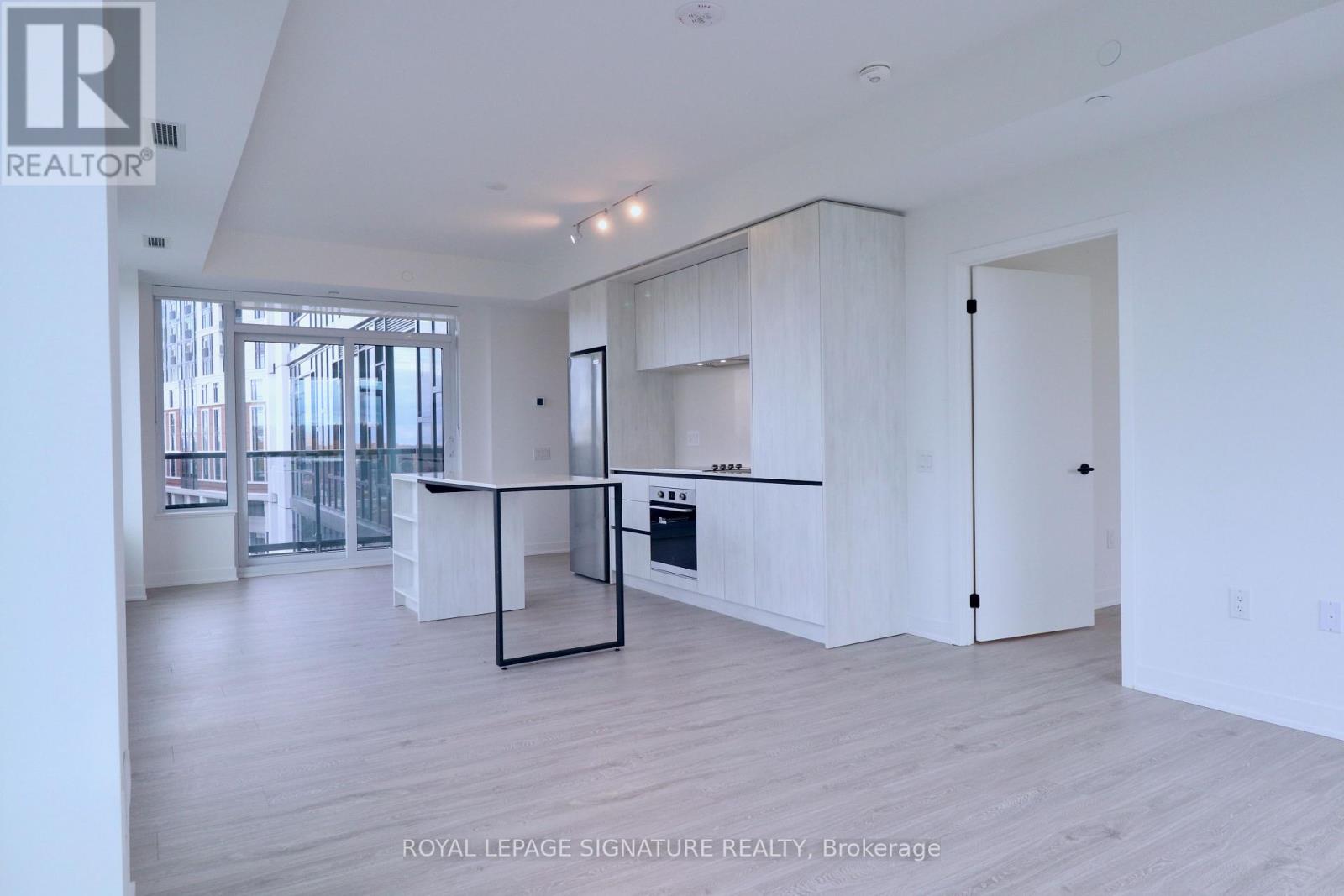 414 - 2495 Eglinton Avenue W, Mississauga, Ontario  L5M 2V8 - Photo 12 - W12488602