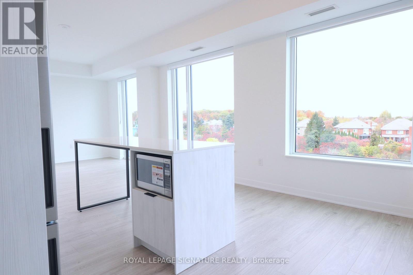 414 - 2495 Eglinton Avenue W, Mississauga, Ontario  L5M 2V8 - Photo 14 - W12488602