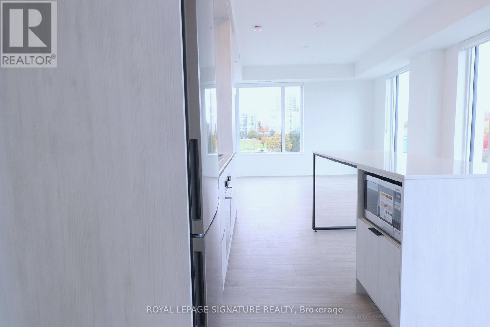 414 - 2495 Eglinton Avenue W, Mississauga, Ontario  L5M 2V8 - Photo 15 - W12488602