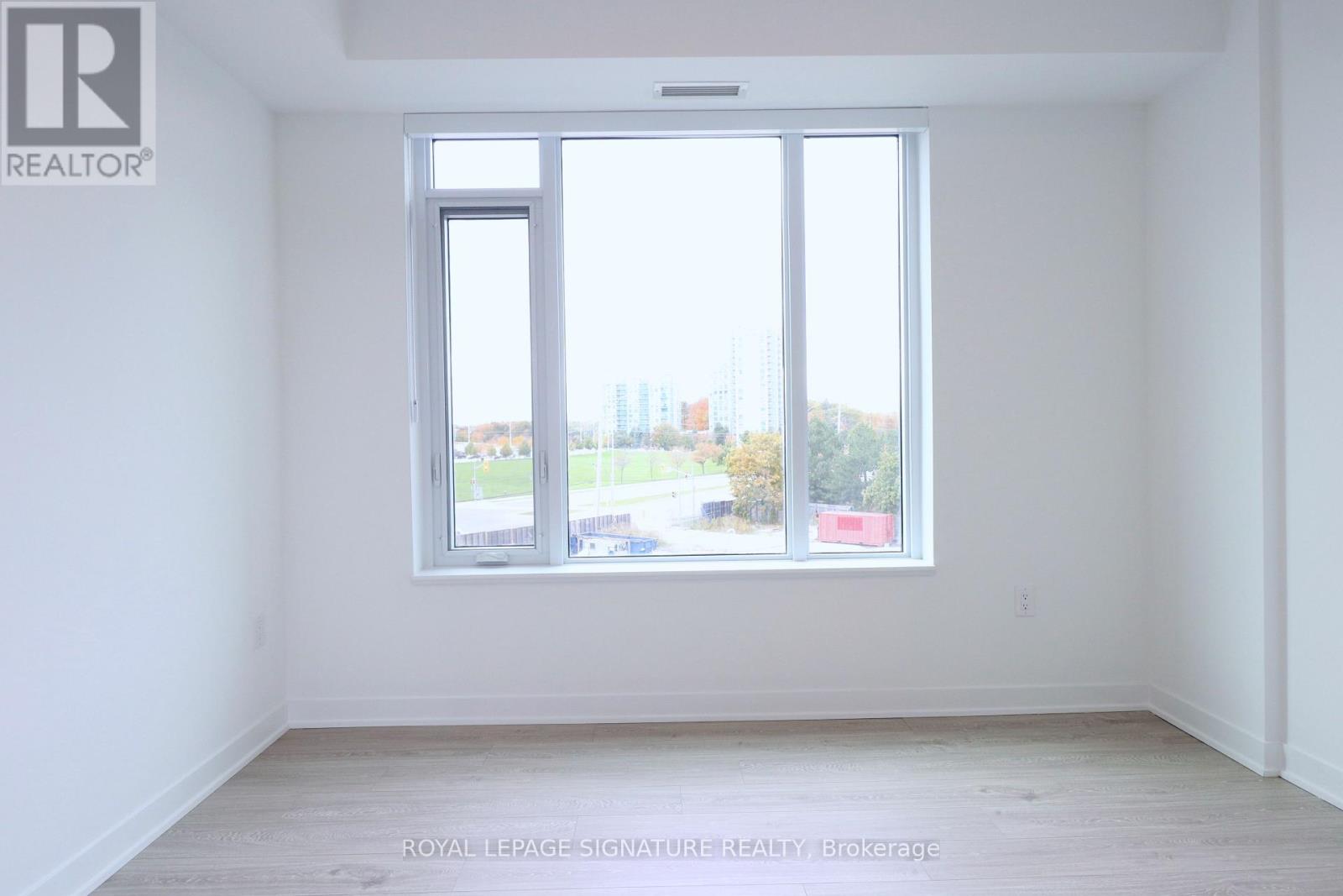 414 - 2495 Eglinton Avenue W, Mississauga, Ontario  L5M 2V8 - Photo 18 - W12488602