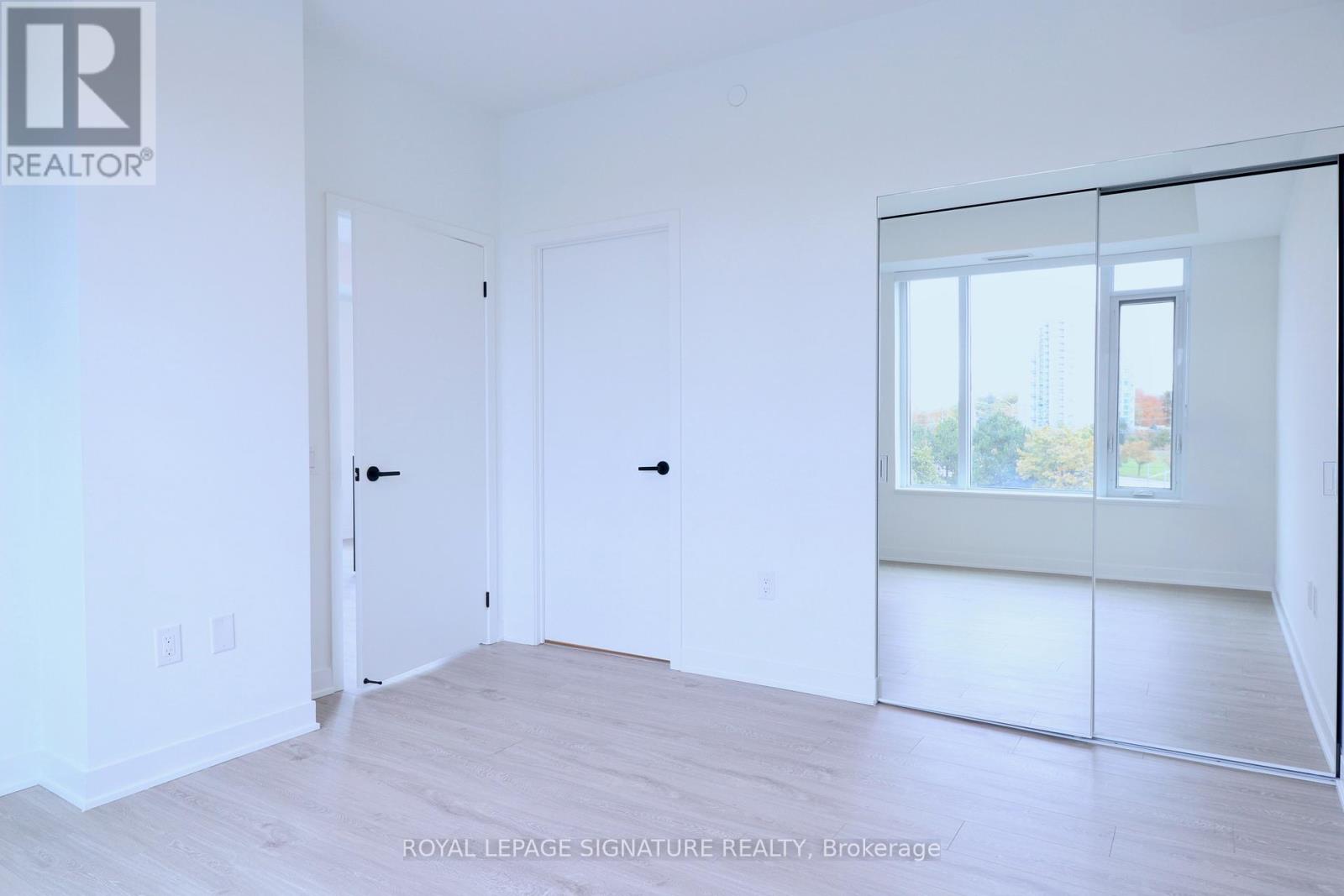 414 - 2495 Eglinton Avenue W, Mississauga, Ontario  L5M 2V8 - Photo 20 - W12488602