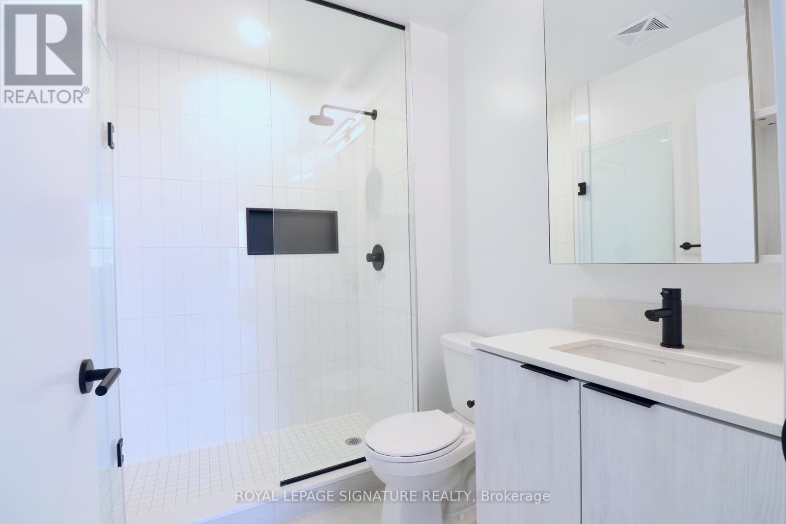 414 - 2495 Eglinton Avenue W, Mississauga, Ontario  L5M 2V8 - Photo 22 - W12488602