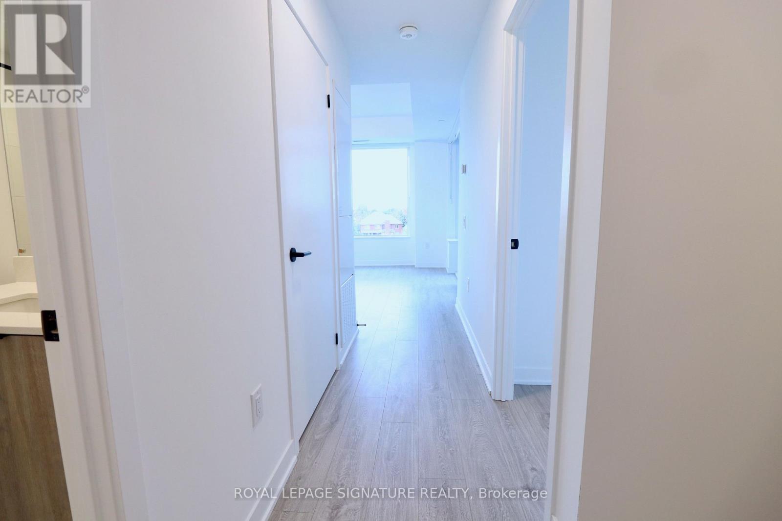 414 - 2495 Eglinton Avenue W, Mississauga, Ontario  L5M 2V8 - Photo 28 - W12488602
