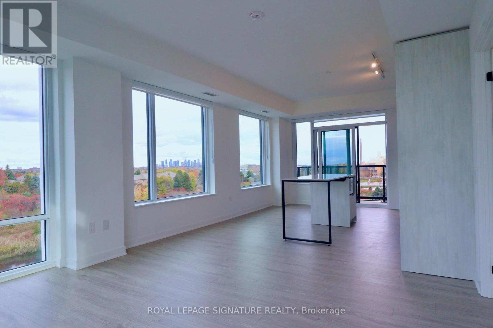 414 - 2495 Eglinton Avenue W, Mississauga, Ontario  L5M 2V8 - Photo 9 - W12488602